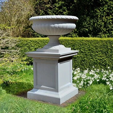 Englisches Pflanzgefäß Steinguss - Farley Castle 2 Englisches Pflanzgefäß Steinguss - Farley Castle – Bild 2