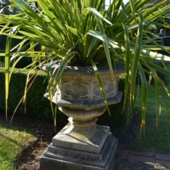 Großes Sandsteingefäß Historisch - Hertford Castle 6 Großes Sandsteingefäß Historisch - Hertford Castle -Garten Takt Verkäufe grosses sandsteingefaess historisch hertford castle3