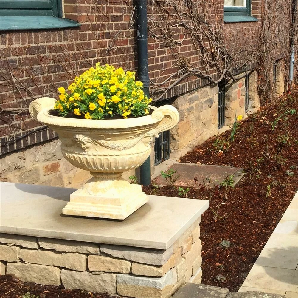 Historische Steinguss Gartenvase - Florentine 3 Historische Steinguss Gartenvase - Florentine – Bild 3