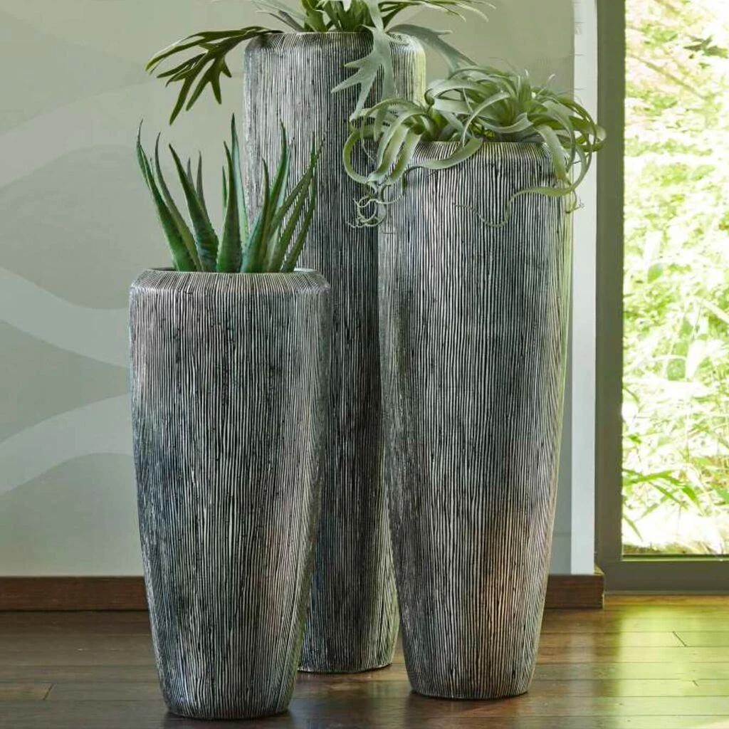 XXL Pflanzvase Aus Polystone - Indoor - Silber - Mit Einsatz - Awate 1 XXL Pflanzvase Aus Polystone - Indoor - Silber - Mit Einsatz - Awate